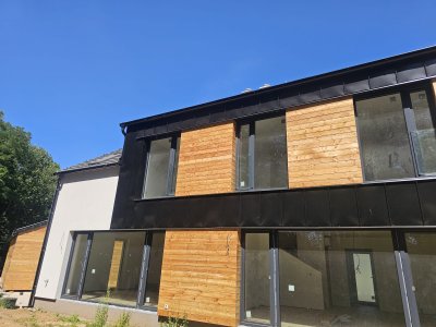 Skleněné zábradlí do rámu okna