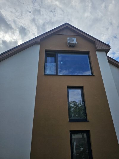 Skleněné zábradlí pro francouzská okna - Praha
